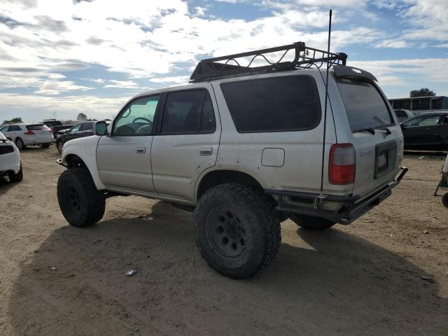 Image 2 of 2000 TOYOTA 4RUNNER SR5 2000 with VIN JT3GN86R8Y0160390
