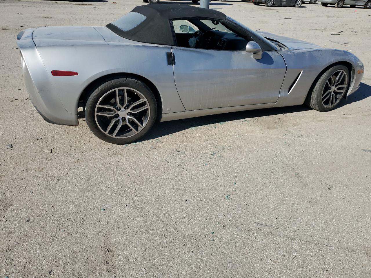 Image 3 of 2008 CHEVROLET CORVETTE  2008 with VIN 1G1YY36W085122891