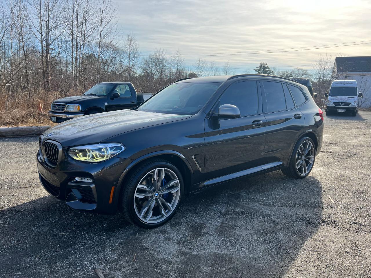 Image 2 of 2018 BMW X3 XDRIVEM40I 2018 with VIN 5UXTS3C52J0Z00298