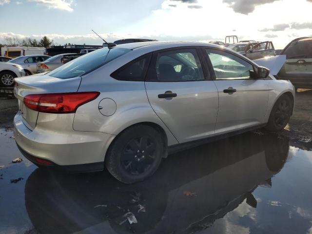 Image 3 of 2016 FORD FOCUS S 2016 with VIN 1FADP3E22GL215421