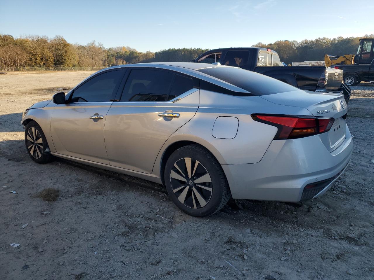 Image 2 of 2019 NISSAN ALTIMA SL 2019 with VIN 1N4BL4EV0KC200461
