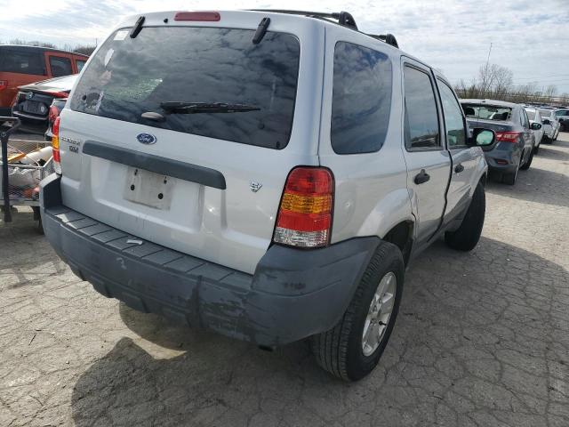 Изображение 3 2005 FORD ESCAPE XLT 2005 с VIN 1FMYU93135KD12000