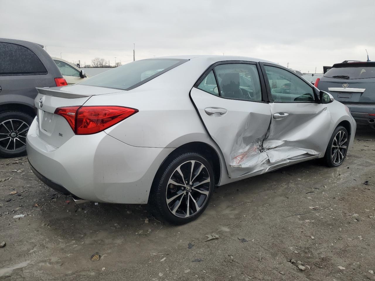 Image 3 of 2018 TOYOTA COROLLA L 2018 with VIN 2T1BURHE3JC079429