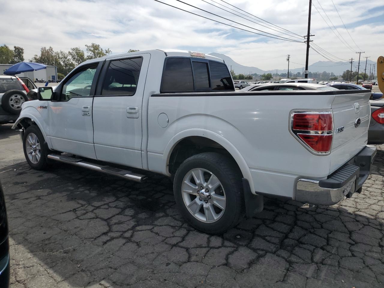 Obraz 2 z 2011 FORD F150 SUPERCREW 2011 z VIN 1FTFW1CF8BFA20852