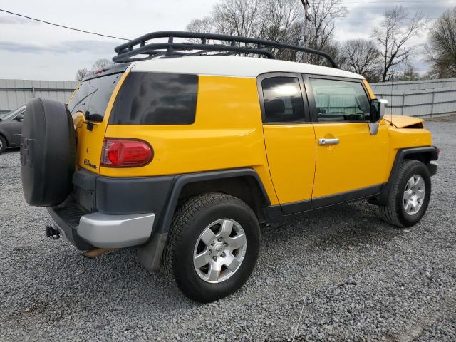 Image 3 of 2007 TOYOTA FJ CRUISER  2007 with VIN JTEBU11F470029724