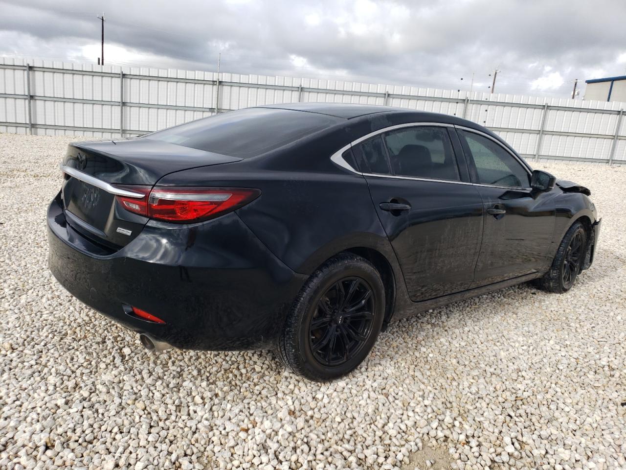 Image 3 of 2018 MAZDA 6 SPORT 2018 with VIN JM1GL1UMXJ1321645