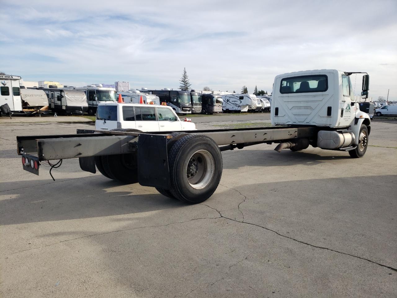 Obraz 3 z 2013 INTERNATIONAL 4000 4300 2013 z VIN 3HAMMAAL6DL239710