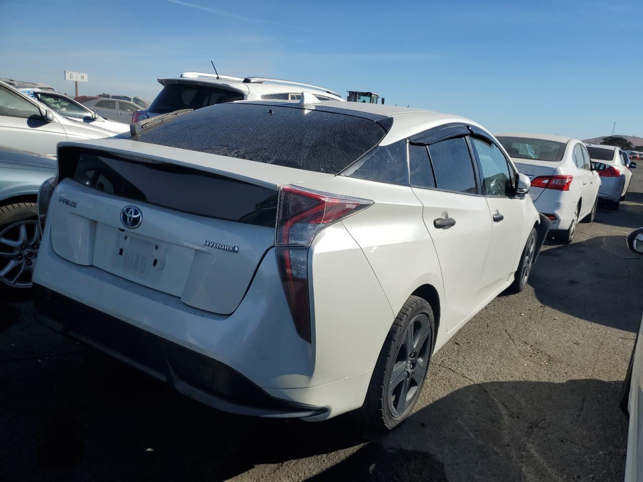 Image 3 of 2017 TOYOTA PRIUS  2017 with VIN JTDKARFU5H3533783