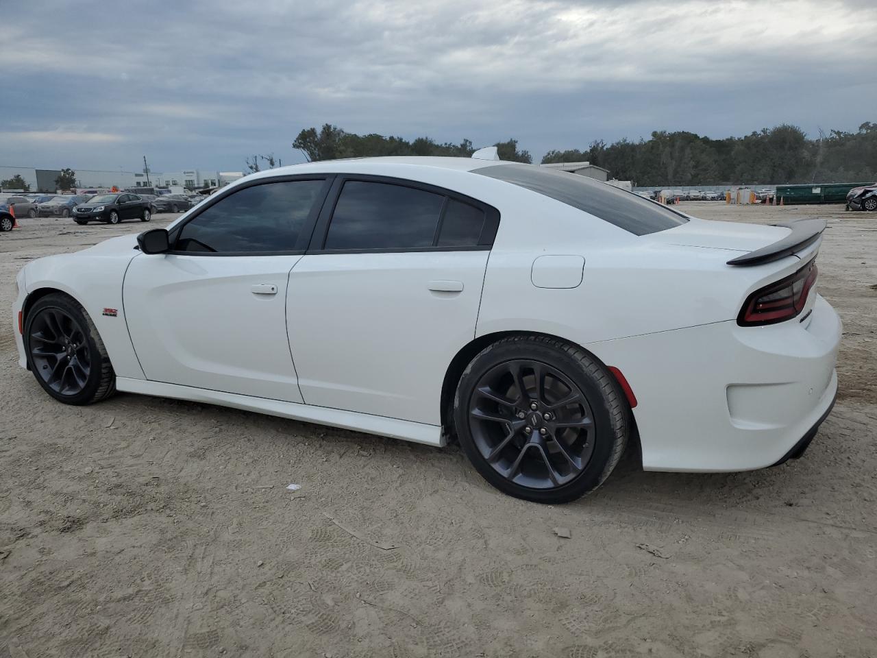 Изображение 2 2023 DODGE CHARGER SCAT PACK 2023 с VIN 2C3CDXGJ8PH592489