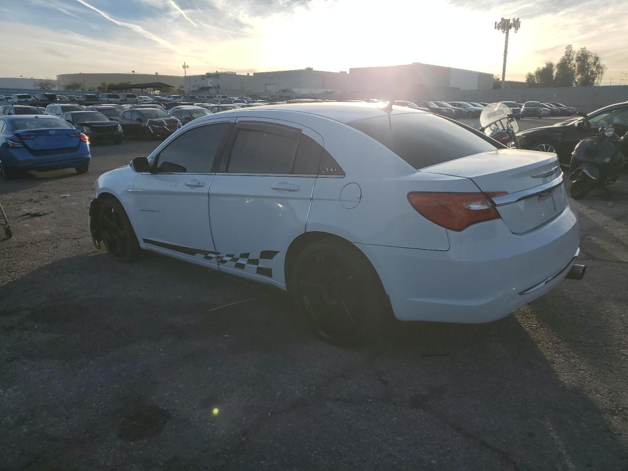 Image 2 of 2013 CHRYSLER 200 LX 2013 with VIN 1C3CCBAB5DN606522