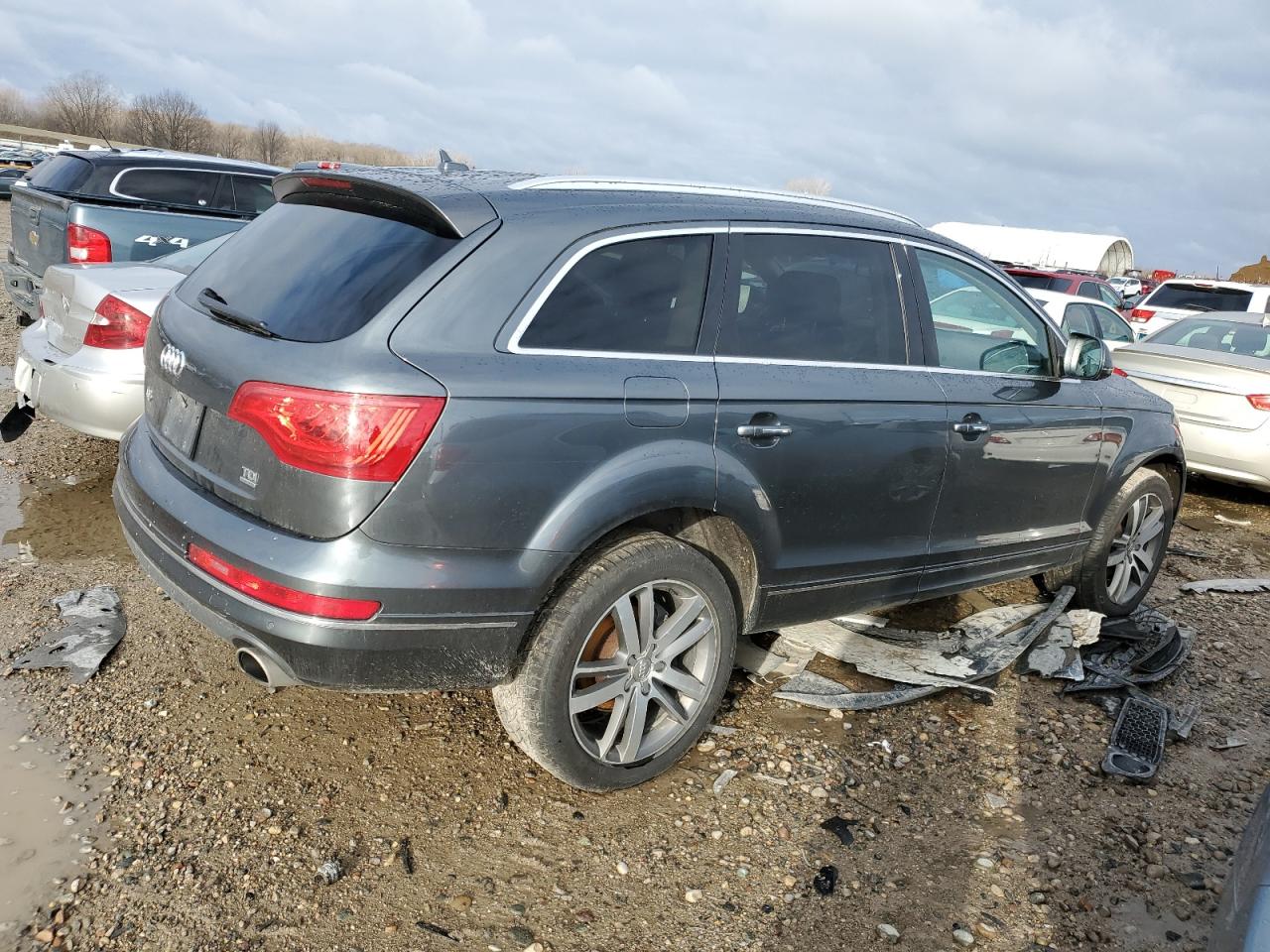 Image 3 of 2015 AUDI Q7 TDI PREMIUM PLUS 2015 with VIN WA1LMAFEXFD030497