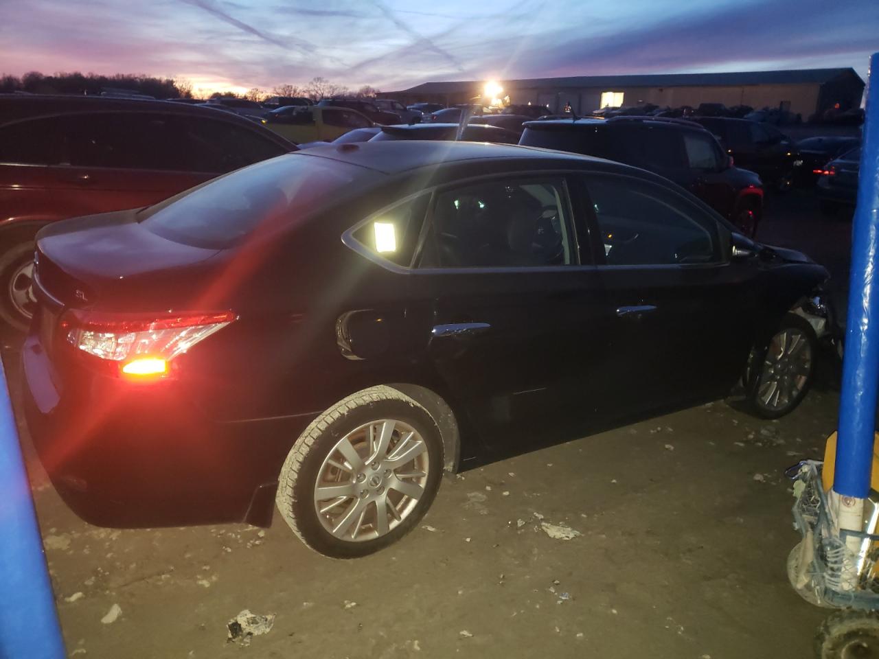 Изображение 3 2015 NISSAN SENTRA S 2015 с VIN 3N1AB7AP0FY365184