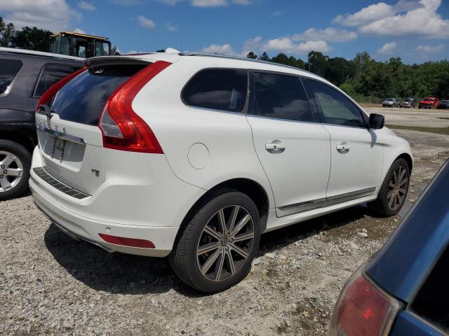 Image 3 of 2016 VOLVO XC60 T5 PREMIER 2016 with VIN YV440MDK9G2801820