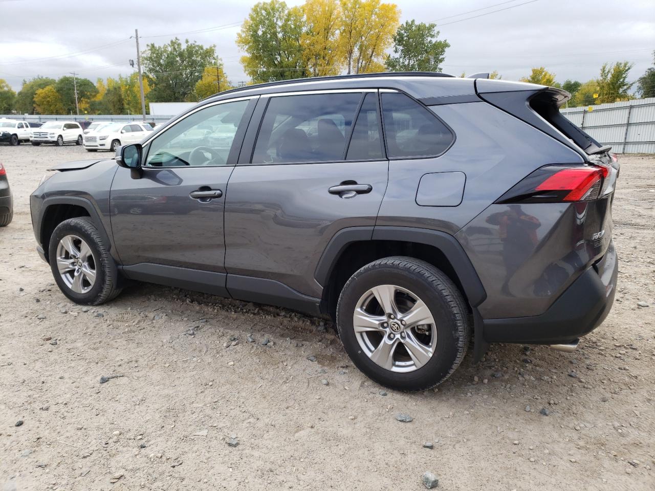 Obraz 2 z 2022 TOYOTA RAV4 XLE 2022 z VIN 2T3P1RFV9NC284865