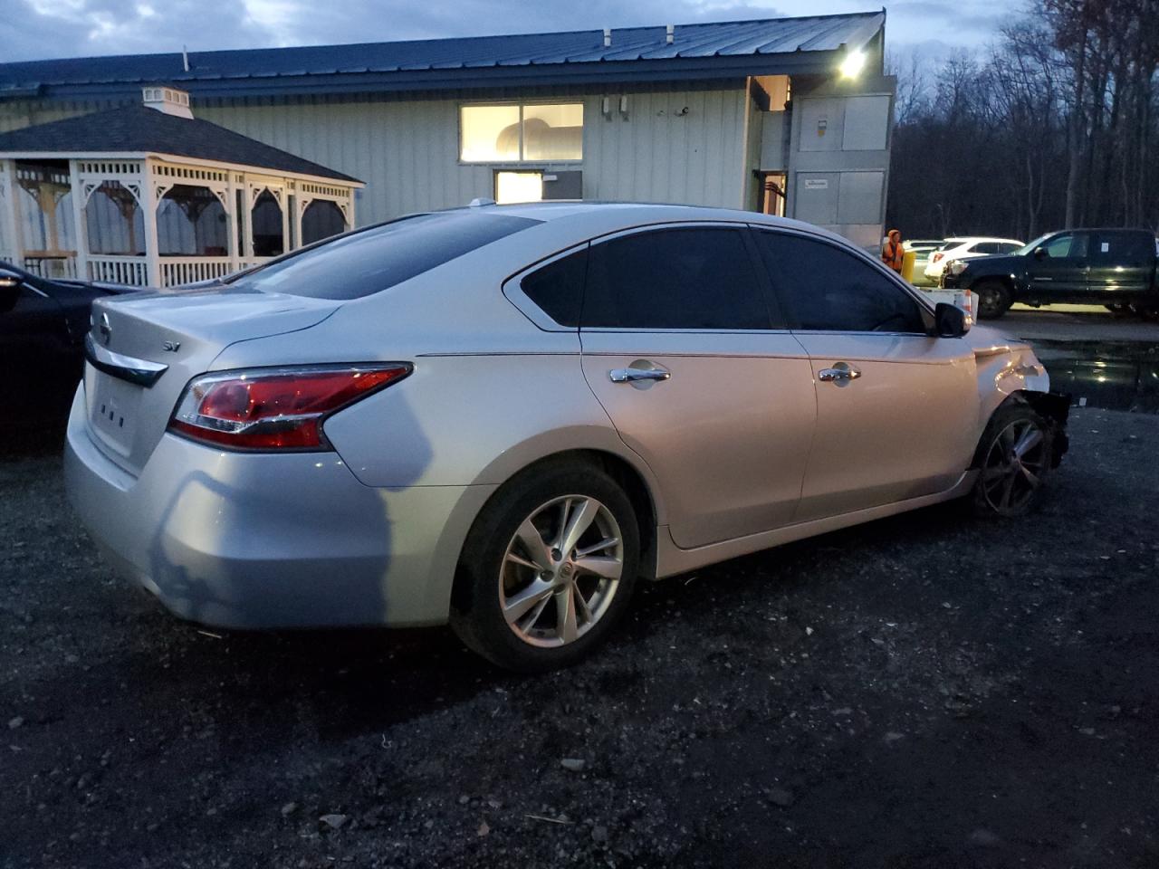 Изображение 3 2015 NISSAN ALTIMA 2.5 2015 с VIN 1N4AL3AP5FC483670