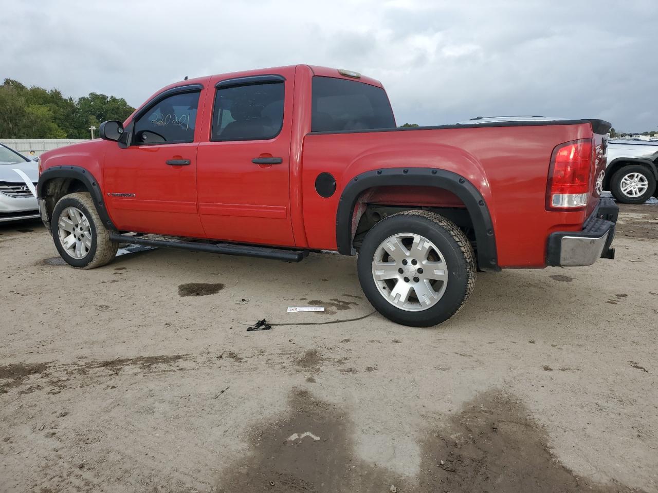 Изображение 2 2008 GMC SIERRA C1500 2008 с VIN 2GTEC13J581333740