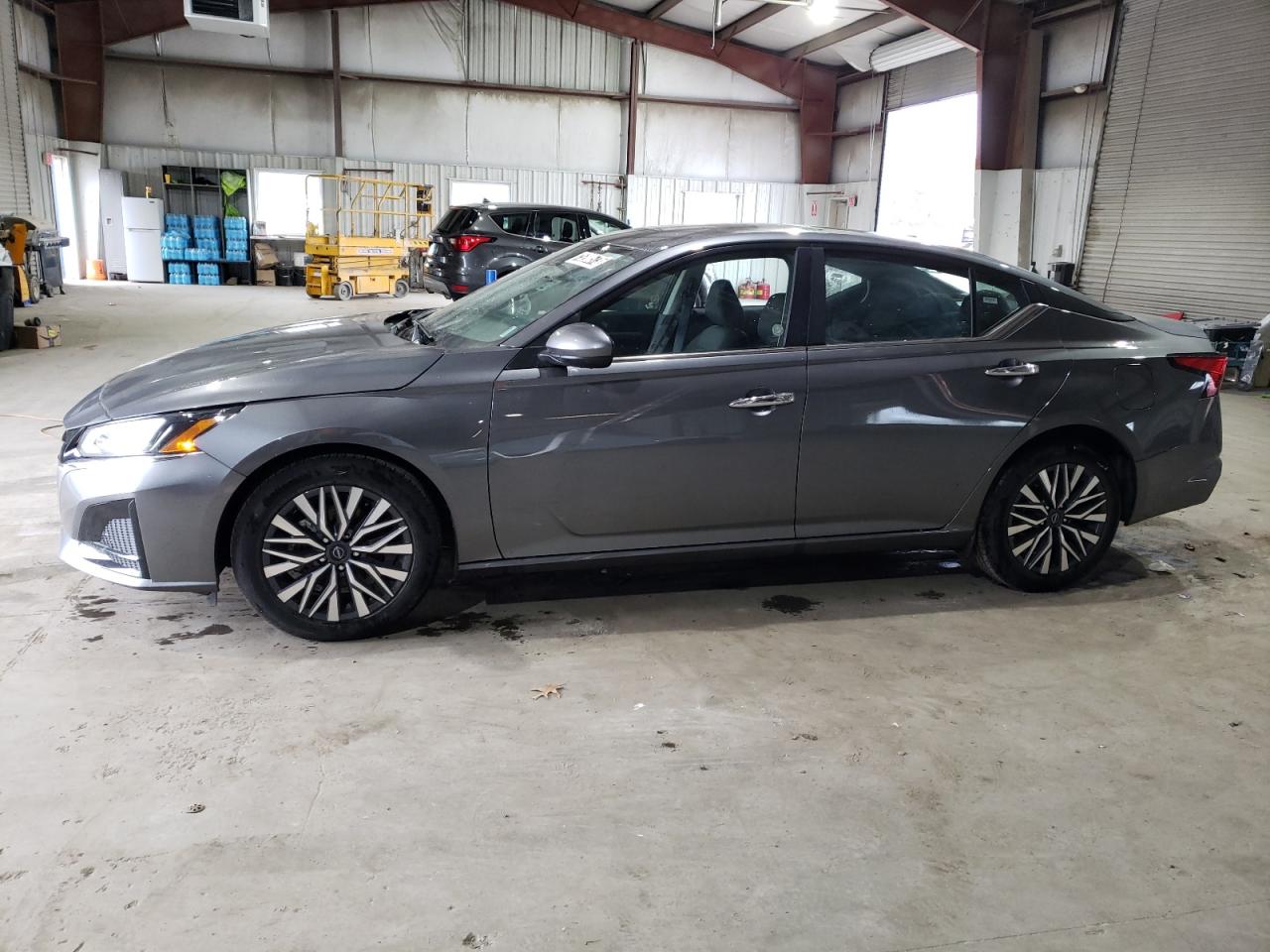 Изображение 1 2023 NISSAN ALTIMA SV 2023 с VIN 1N4BL4DVXPN375569