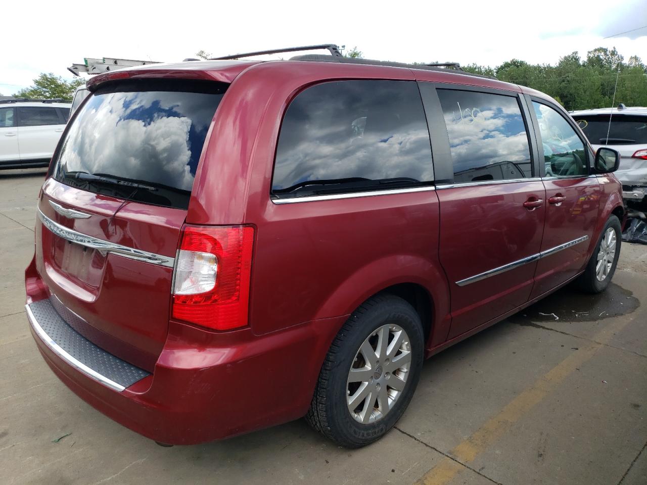 Image 3 of 2015 CHRYSLER TOWN & COUNTRY TOURING 2015 with VIN 2C4RC1BG0FR637418