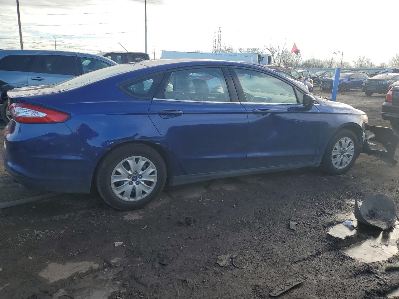 Изображение 3 2013 FORD FUSION S 2013 с VIN 3FA6P0G76DR341889