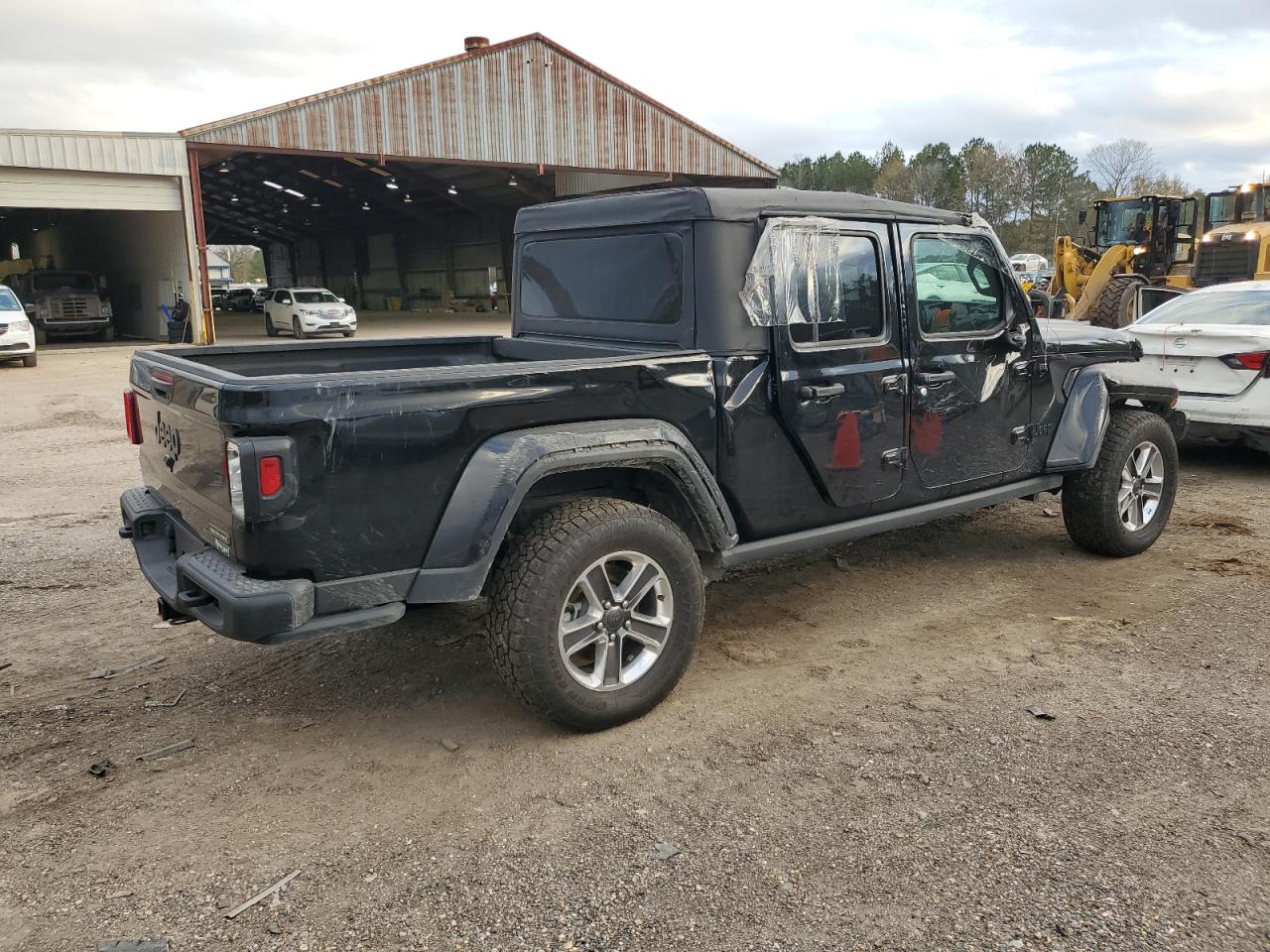 Image 3 of 2023 JEEP GLADIATOR SPORT 2023 with VIN 1C6HJTAG2PL509407