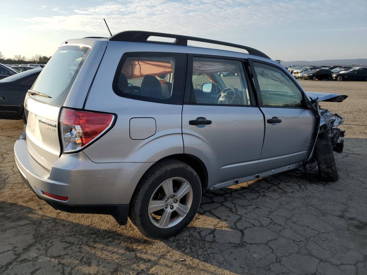 Image 3 of 2013 SUBARU FORESTER 2.5X 2013 with VIN JF2SHABC8DH441804