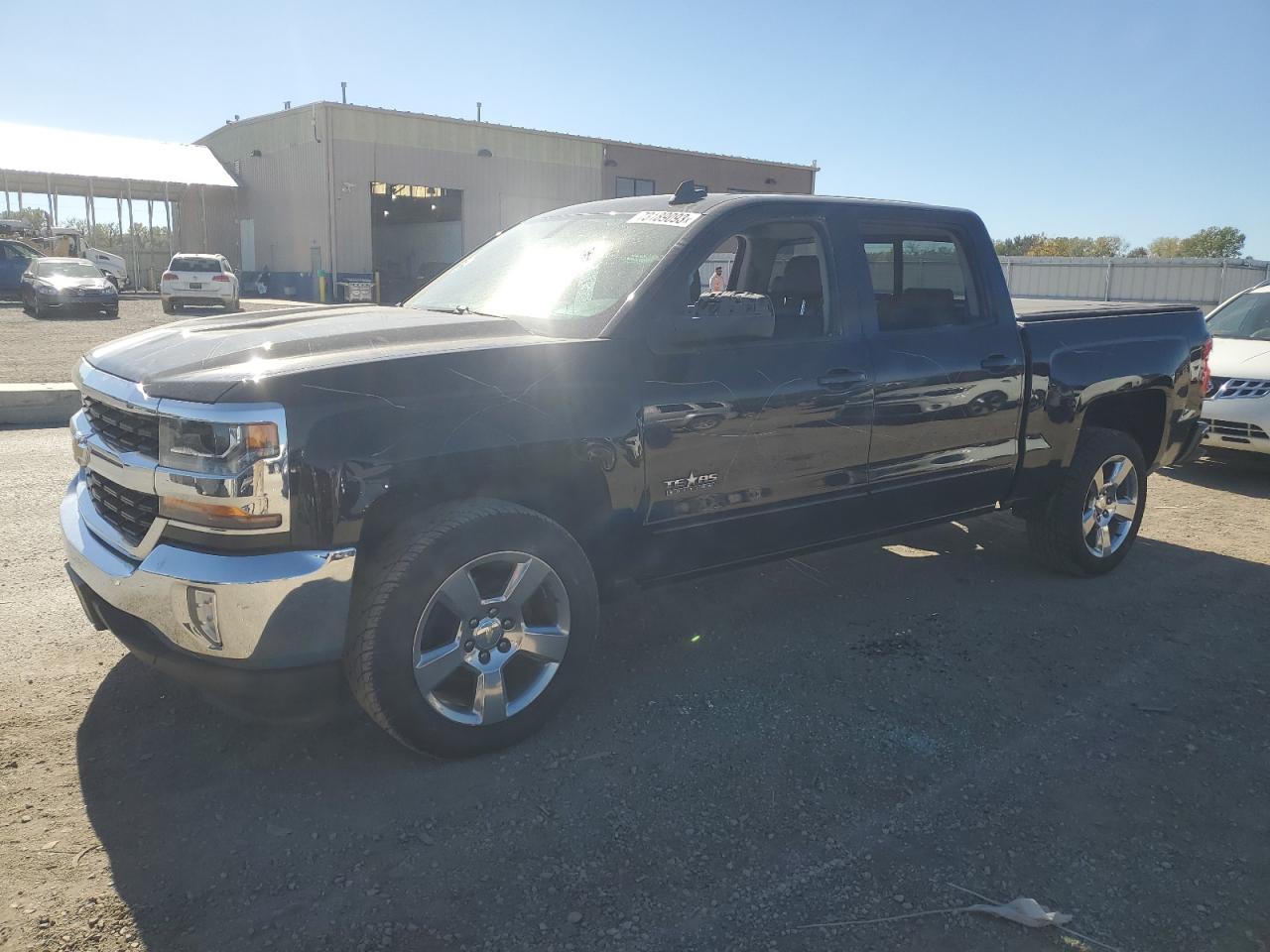 Изображение 2017 CHEVROLET SILVERADO C1500 LT 2017