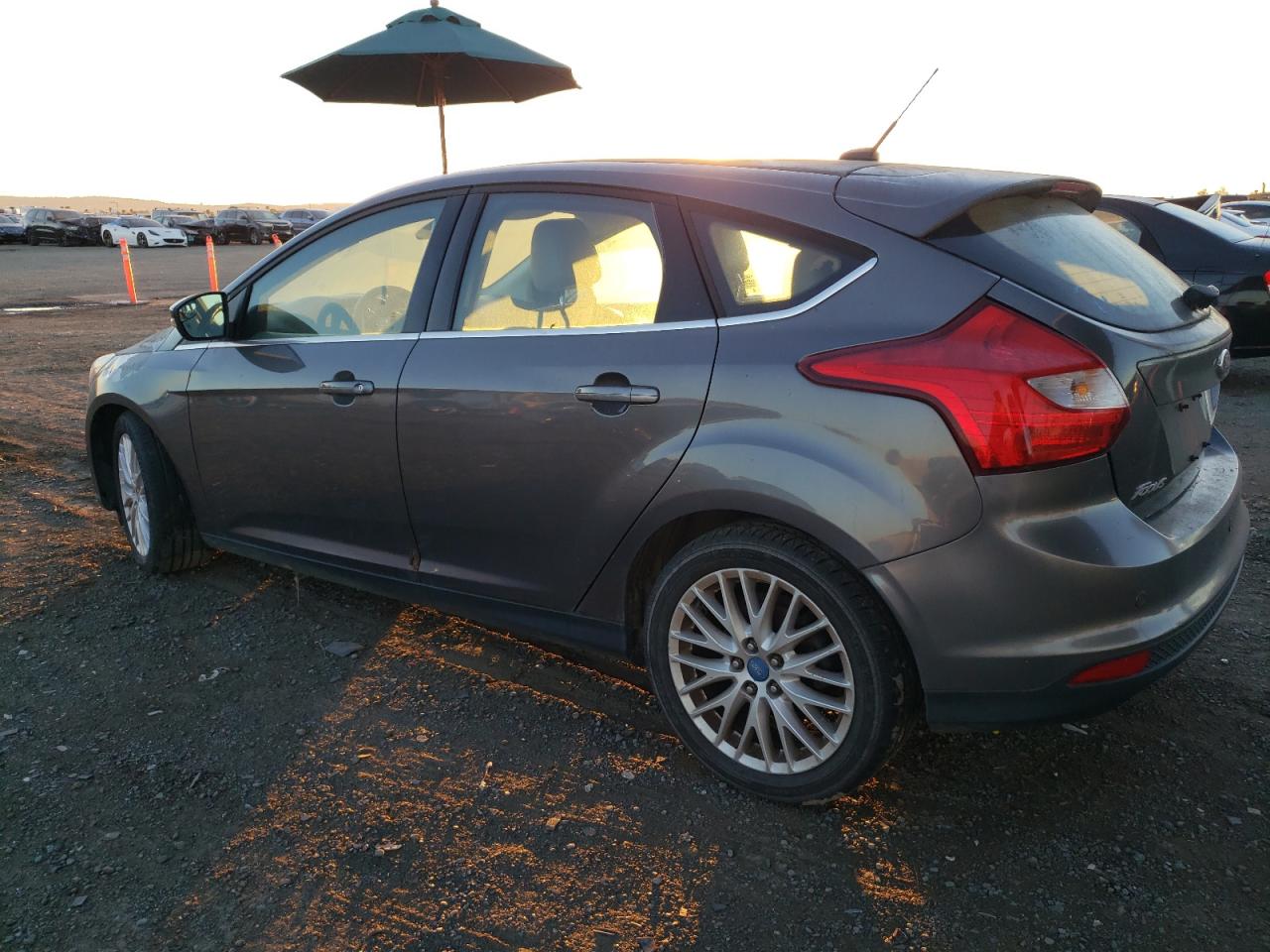 Изображение 2 2012 FORD FOCUS SEL 2012 с VIN 1FAHP3M24CL226806