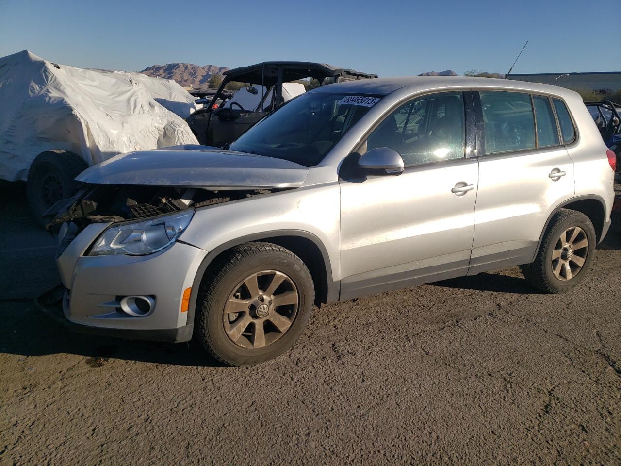 Image 1 of 2009 VOLKSWAGEN TIGUAN S 2009 with VIN WVGAV75N89W513005