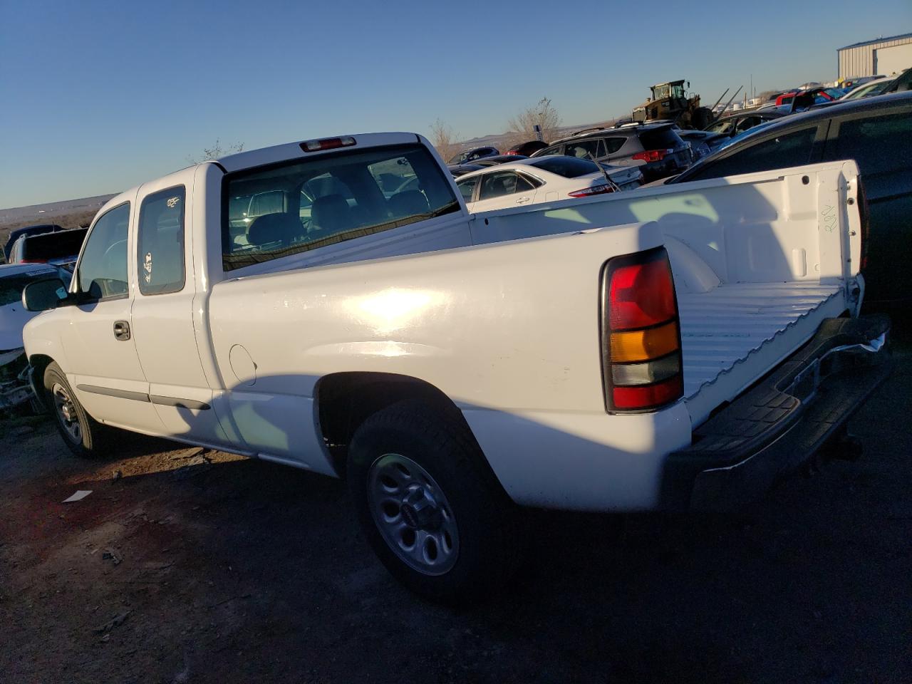 Obraz 2 z 2006 GMC NEW SIERRA C1500 2006 z VIN 1GTEC19V36Z261385