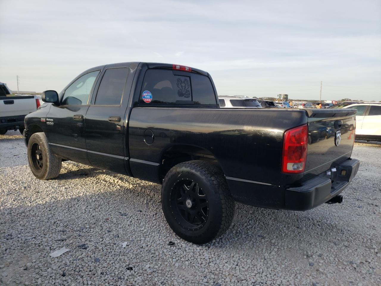 Изображение 2 2004 DODGE RAM 1500 ST 2004 с VIN 1D7HA18D84S501599