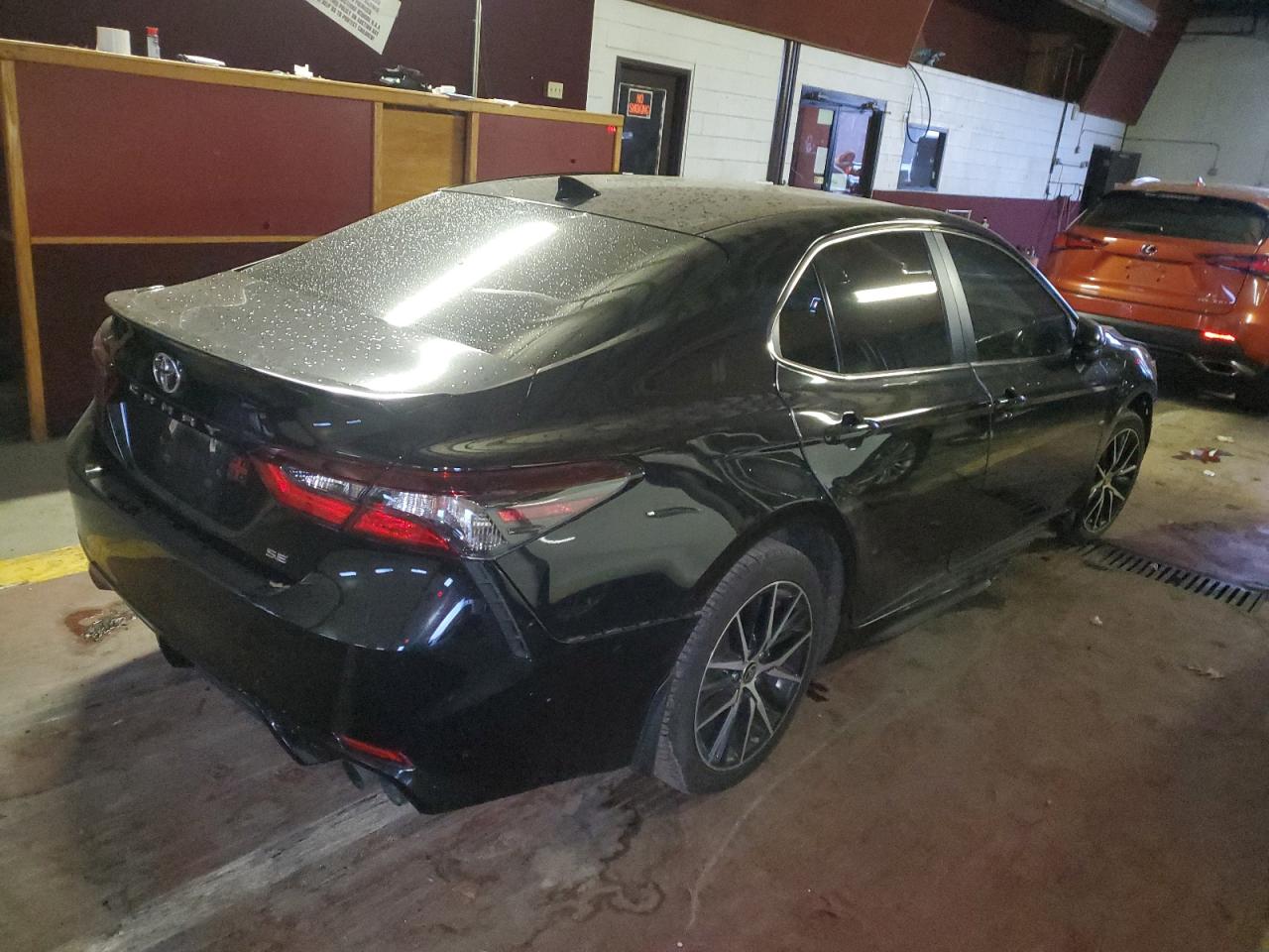 Изображение 3 2021 TOYOTA CAMRY SE 2021 с VIN 4T1G11AK7MU461434