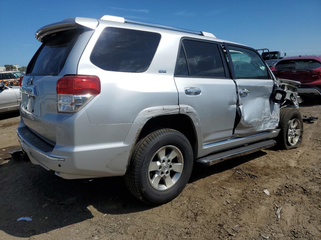 Obraz 3 z 2012 TOYOTA 4RUNNER SR5 2012 z VIN JTEBU5JR4C5077724
