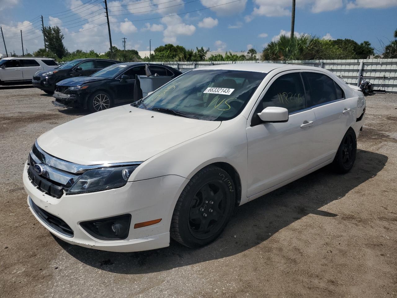 Изображение 2011 FORD FUSION SE 2011