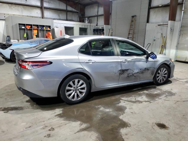 Obraz 3 z 2019 TOYOTA CAMRY L 2019 z VIN 4T1B11HK1KU711067