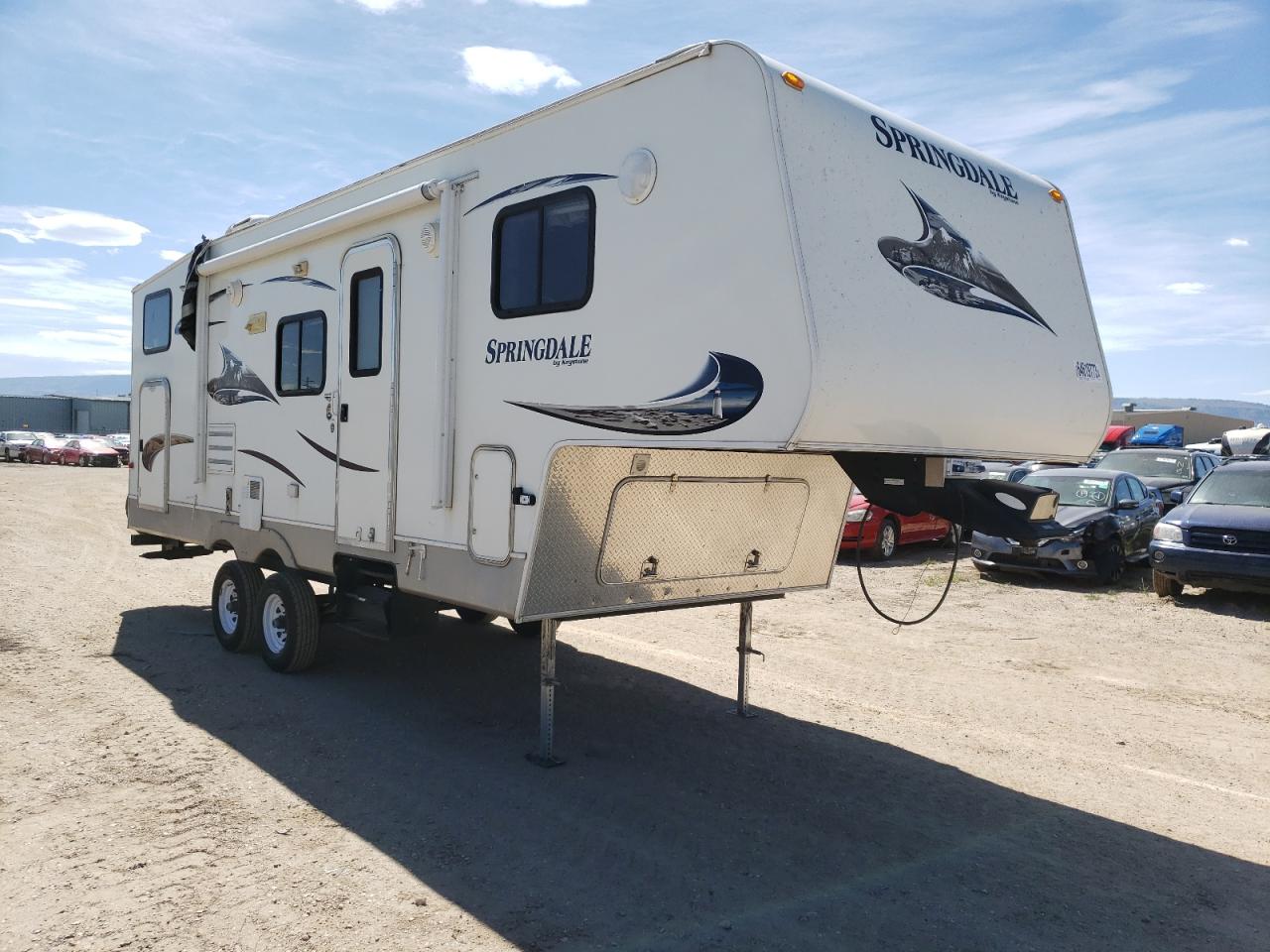 Obraz 1 z 2011 KEYSTONE SPRINGDALE 2011 z VIN 4YDF24926B3104006