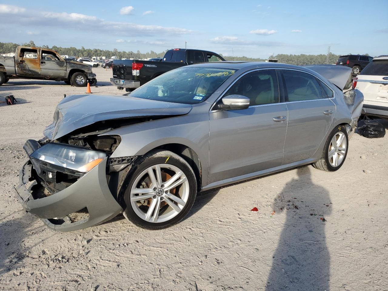 Изображение 2014 VOLKSWAGEN PASSAT SE 2014