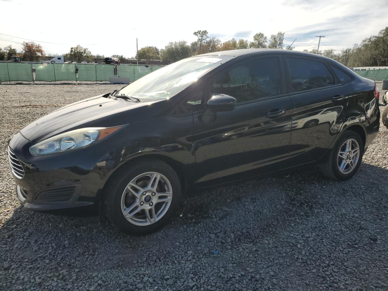 Image 1 of 2018 FORD FIESTA SE 2018 with VIN 3FADP4BJ4JM103713