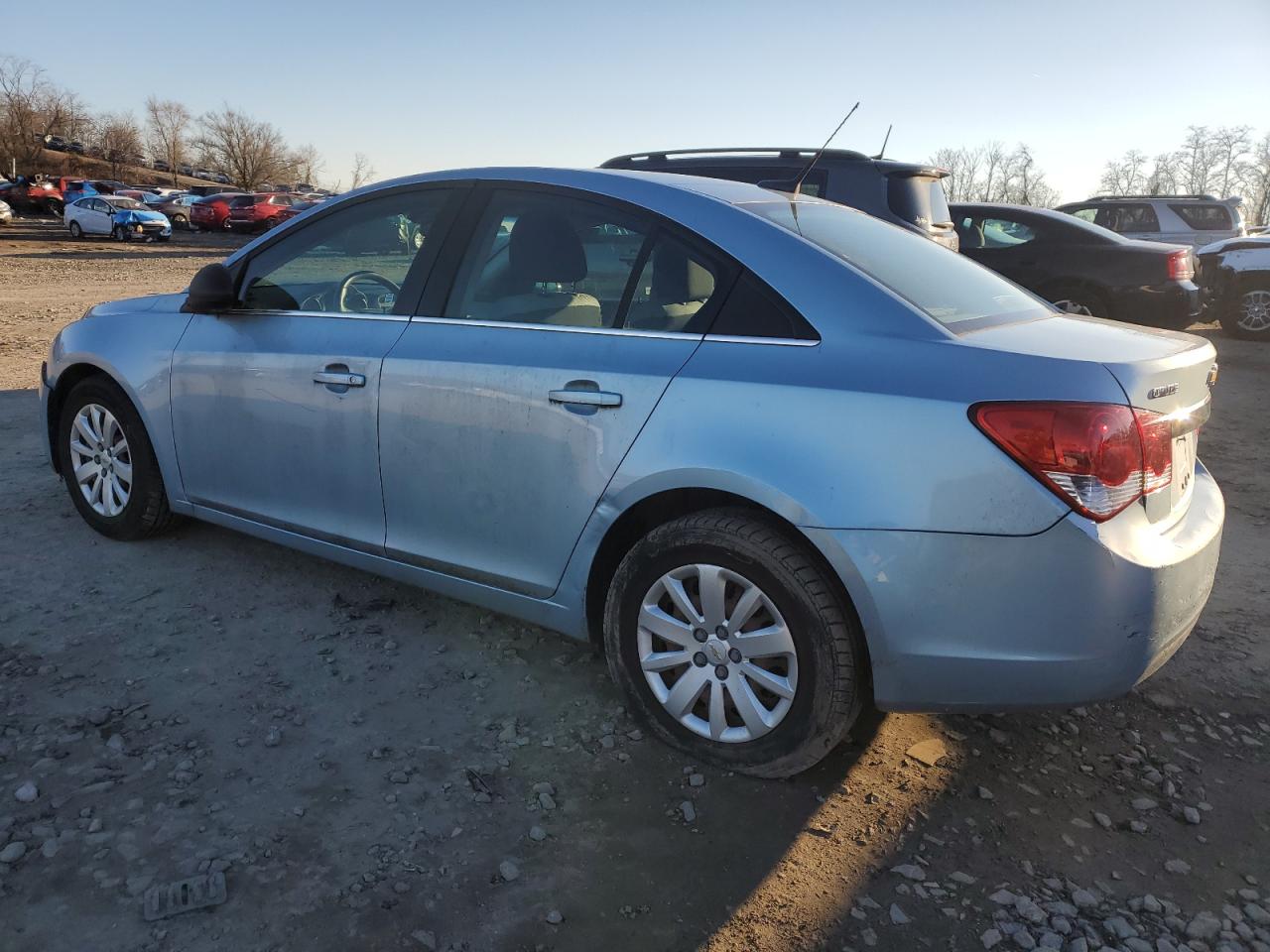 Obraz 2 z 2011 CHEVROLET CRUZE LS 2011 z VIN 1G1PC5SH8B7307893