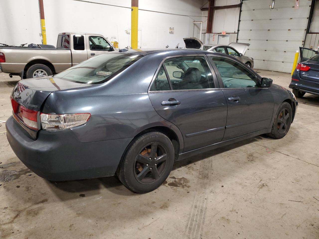 Image 3 of 2004 HONDA ACCORD EX 2004 with VIN 1HGCM56804A006037