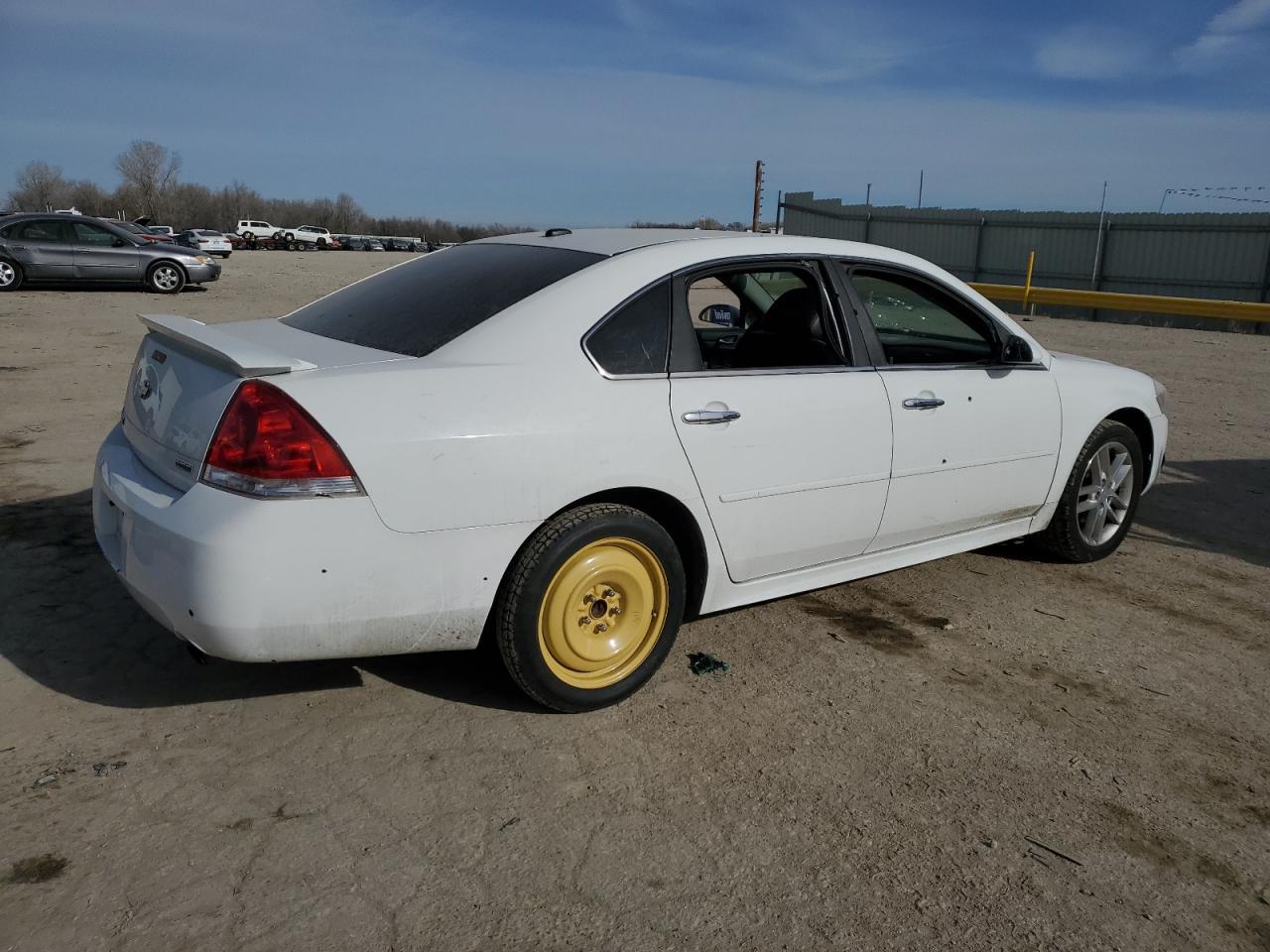 Image 3 of 2012 CHEVROLET IMPALA LTZ 2012 with VIN 2G1WC5E3XC1317884