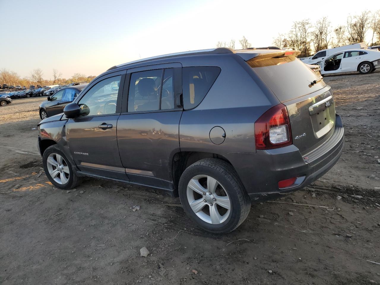Изображение 2 2014 JEEP COMPASS LATITUDE 2014 с VIN 1C4NJDEB3ED760346