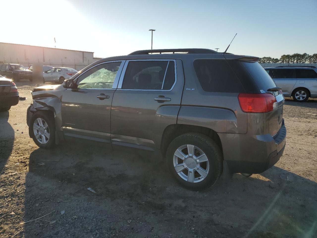 Obraz 2 z 2012 GMC TERRAIN SLE 2012 z VIN 2GKALSEK6C6392998