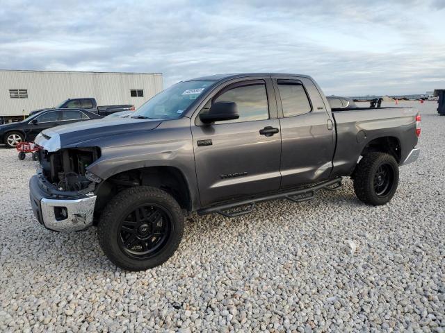 Image 1 of 2019 TOYOTA TUNDRA DOUBLE CAB SR/SR5 2019 with VIN 5TFUW5F12KX777500