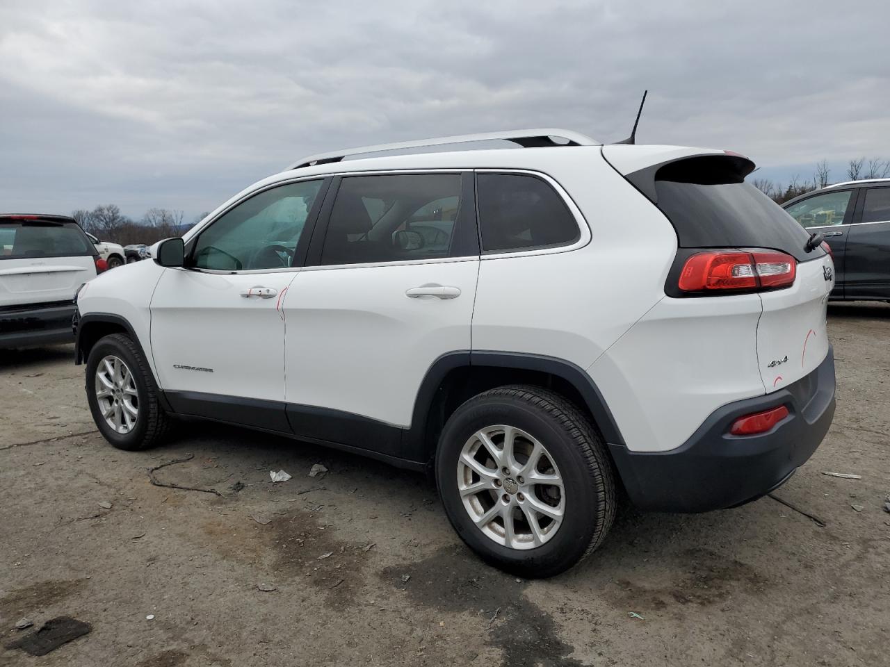Obraz 2 z 2018 JEEP CHEROKEE LATITUDE PLUS 2018 z VIN 1C4PJMLB8JD522546