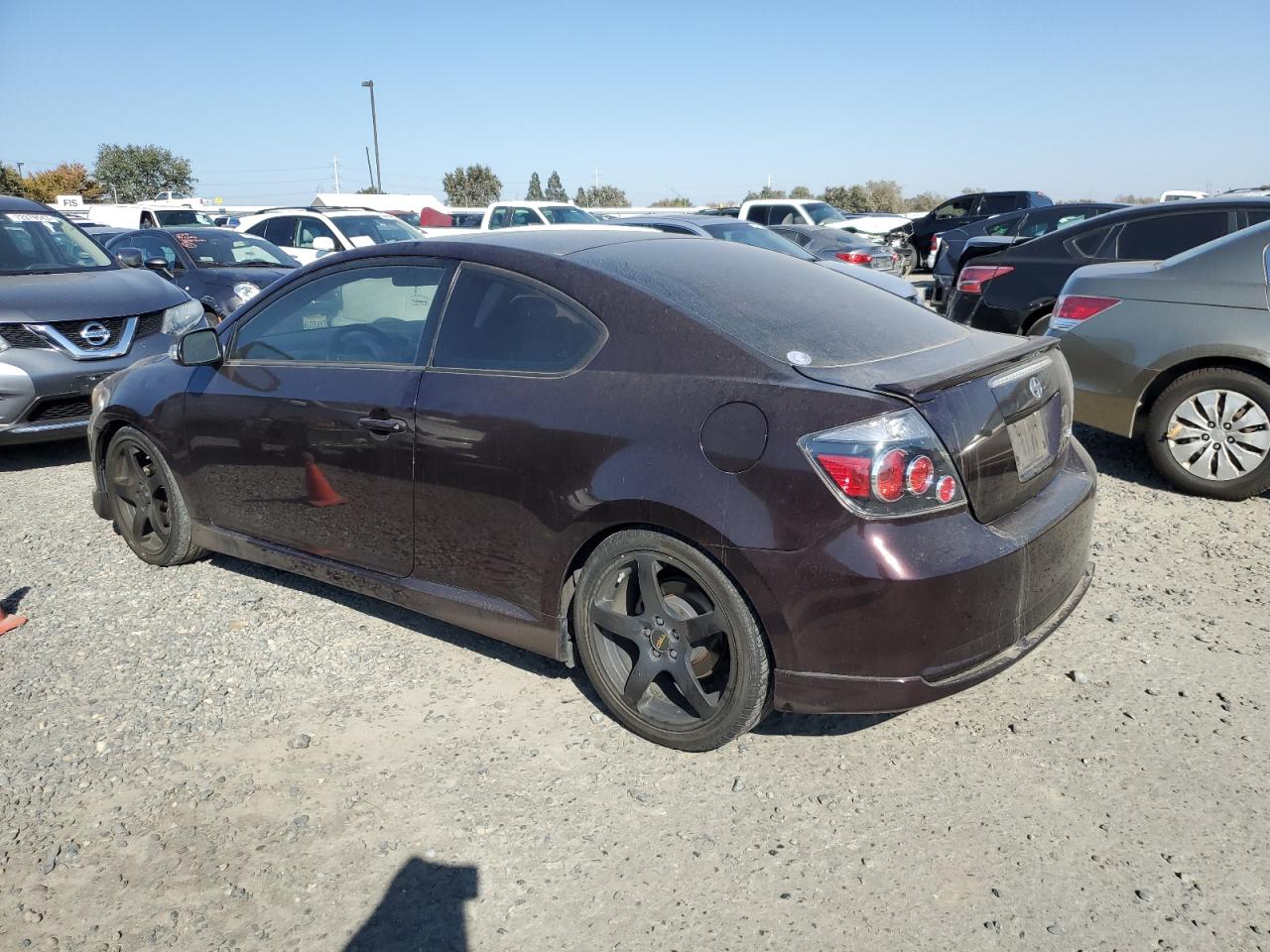 Image 2 of 2009 TOYOTA SCION TC  2009 with VIN JTKDE167090277766