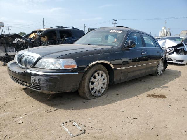 Изображение 1 2006 LINCOLN TOWN CAR SIGNATURE LIMITED 2006 с VIN 1LNHM82W26Y601357