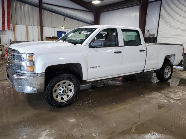 Image 1 of 2019 CHEVROLET SILVERADO K2500 HEAVY DUTY 2019 with VIN 1GC1KREG2KF146716