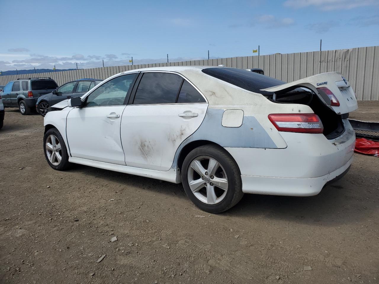 Obraz 2 z 2010 TOYOTA CAMRY BASE 2010 z VIN 4T1BF3EK7AU535173
