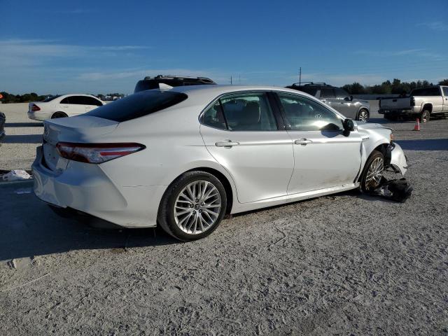 Obraz 3 z 2020 TOYOTA CAMRY XLE 2020 z VIN 4T1F31AK2LU530664