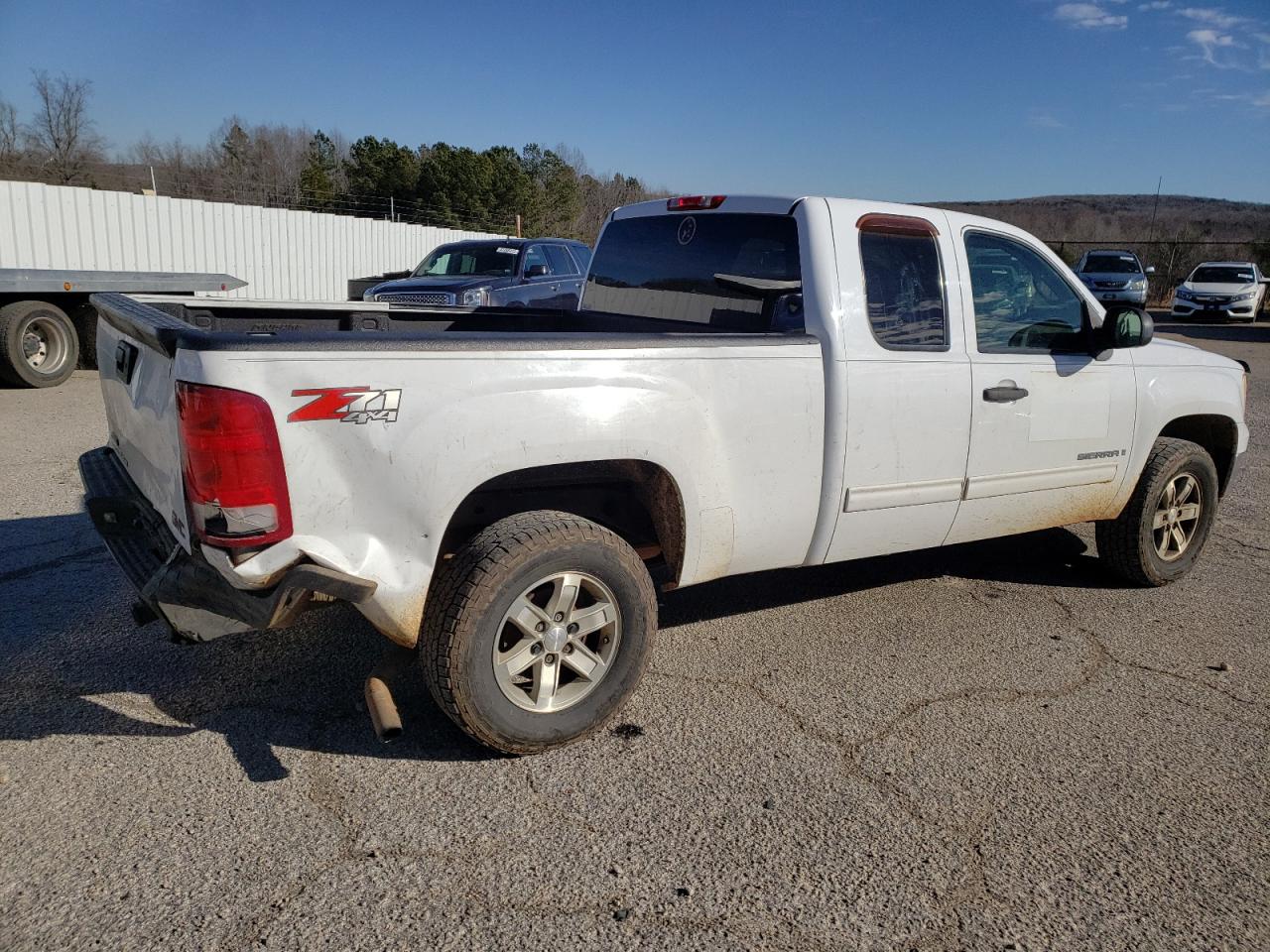 Image 3 of 2007 GMC NEW SIERRA K1500 2007 with VIN 2GTEK19J671722640